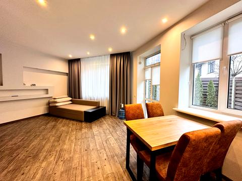 дом по адресу с. Буча, Александра Олеся ул., 19Б