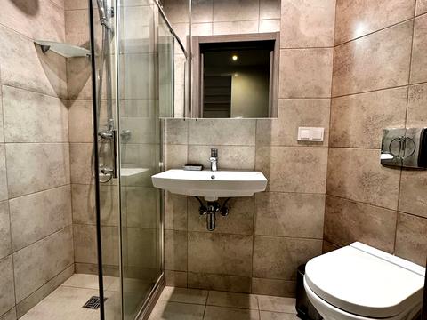 дом по адресу с. Буча, Александра Олеся ул., 19Б