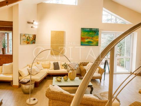 будинок за адресою Столичне шосе, 1