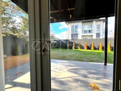 будинок за адресою с. Віта-поштова, Звенигородська вул.