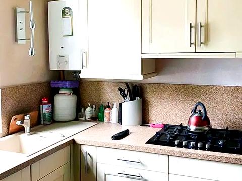 квартира за адресою Катерини Білокур вул., 6