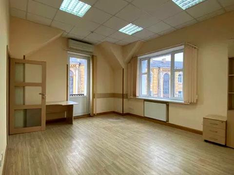 коммерческая по адресу Саксаганского ул., 67