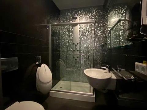 коммерческая по адресу Саксаганского ул., 67