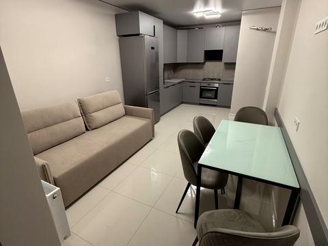 квартира за адресою Роксоляни вул., 1