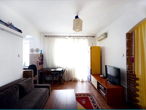 квартира за адресою Лаврська вул. (Січневого Повстання), 8