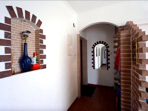 квартира за адресою Лаврська вул. (Січневого Повстання), 8