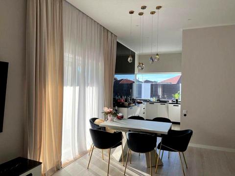 будинок за адресою Централна