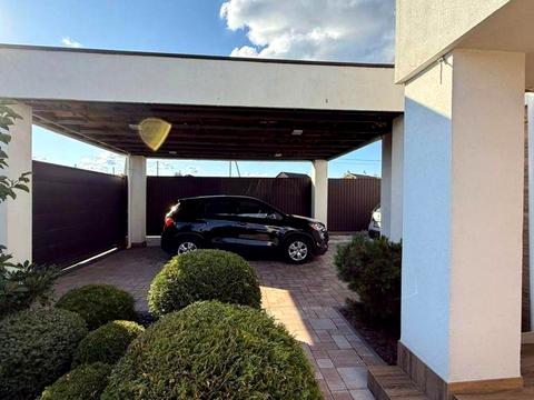 будинок за адресою Централна