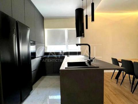 дом по адресу центральна