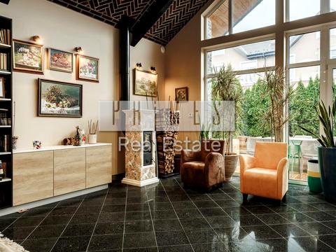 дом по адресу Стоянська