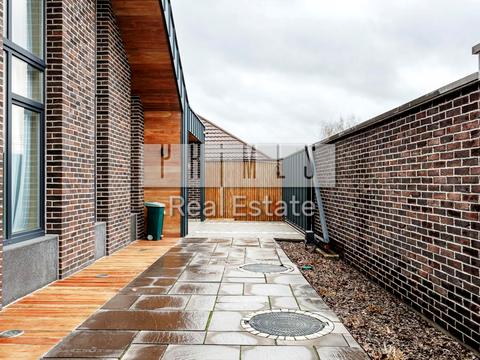 дом по адресу Стоянська