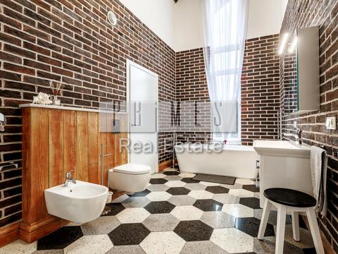 дом по адресу Стоянська