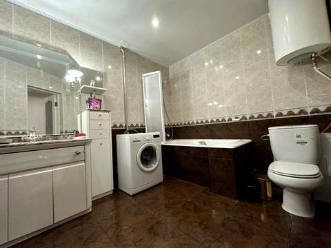 квартира по адресу Сергея Ефремова ул. (Ворошилова), 4