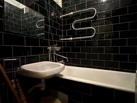 квартира за адресою Дмитра Яворницького просп. (Карла Маркса), 32