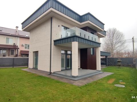 будинок за адресою Центральна вул.