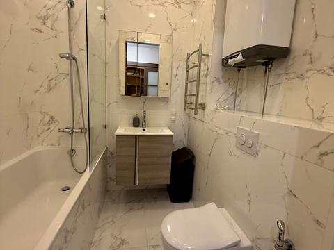 квартира за адресою Ділова вул. (Димитрова), 1/2