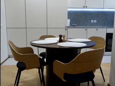 квартира по адресу Князя Ярослава Осмомысла пл., 10