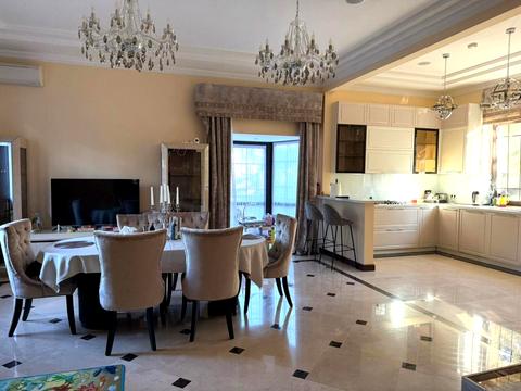 будинок за адресою вул. Ю. Кондратюка