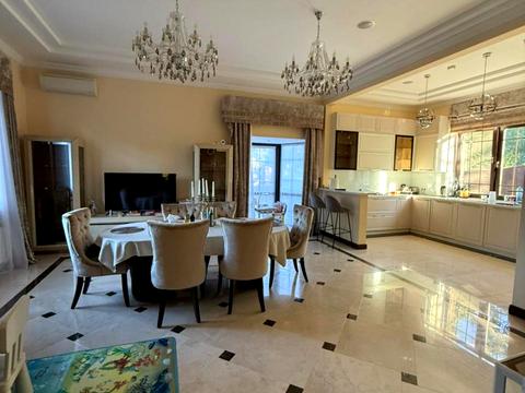 будинок за адресою вул. Ю. Кондратюка