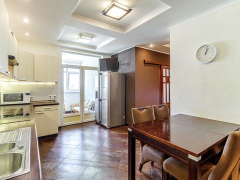 квартира за адресою Валерія Лобановського просп. (Червонозоряний), 4-А