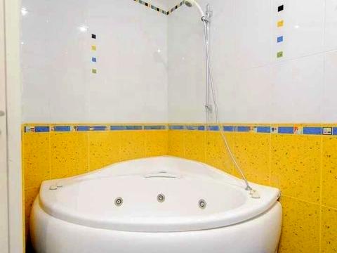 квартира по адресу Круглоуниверситетская ул., 13