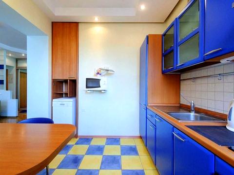 квартира по адресу Круглоуниверситетская ул., 13