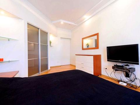 квартира по адресу Круглоуниверситетская ул., 13