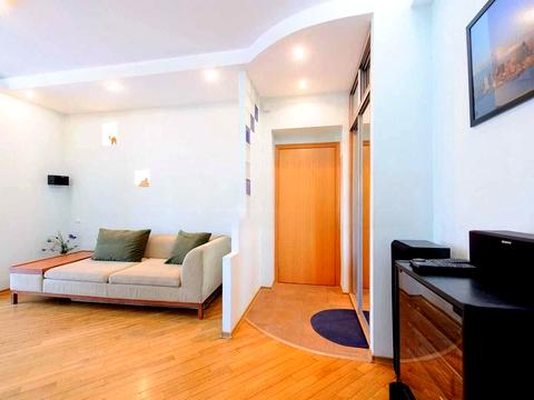 квартира по адресу Круглоуниверситетская ул., 13