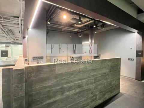 комерційна за адресою Володимирська вул., 12-В