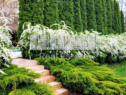 будинок за адресою с. Хлепча, Центральна вул.