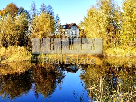 будинок за адресою с. Хлепча, Центральна вул.