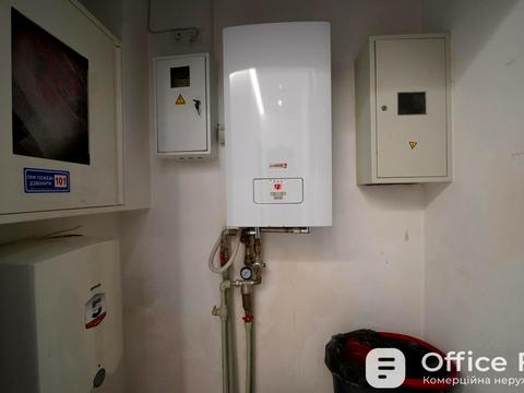 комерційна за адресою Полтавська вул., 12