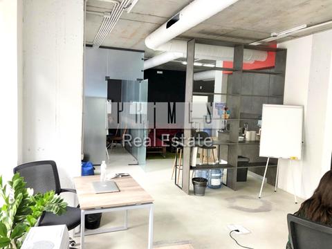 комерційна за адресою Воздвиженська вул., 51а