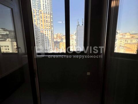 квартира за адресою Антоновича вул. (Горького), 44