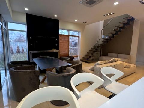 будинок за адресою Коцюбинського вул.