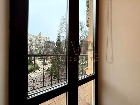 квартира за адресою Лисенка вул., 1