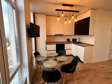 квартира за адресою Одеса, Радісна вул., (Будинок 6)