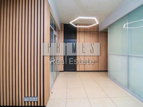 комерційна за адресою Київ, Спортивна пл., 3