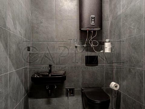 коммерческая по адресу Жилянская ул., 68