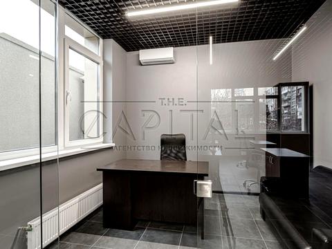 коммерческая по адресу Жилянская ул., 68