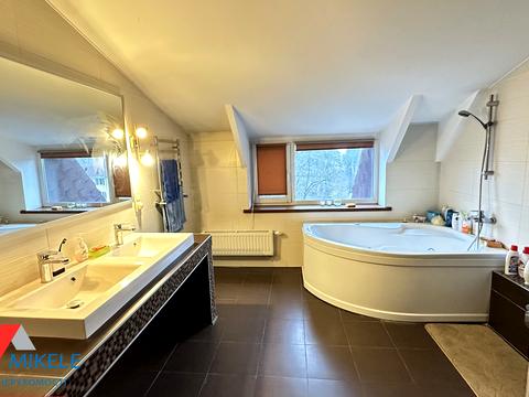 квартира за адресою Європейська вул. (Радянська), 4-Б