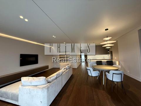 дом по адресу Київська