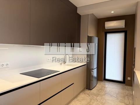 дом по адресу Київська