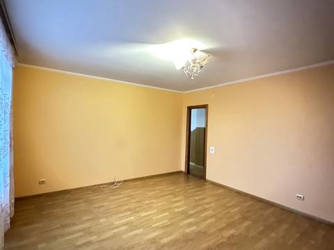 квартира за адресою Львів, Богдана-Ігора Антонича вул., 3