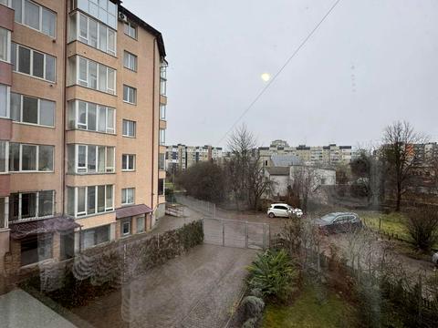 квартира за адресою Львів, Богдана-Ігора Антонича вул., 3