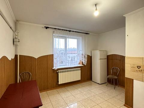 квартира за адресою Львів, Богдана-Ігора Антонича вул., 3