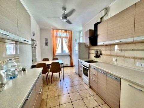 квартира за адресою Воскресенська вул., 12-А