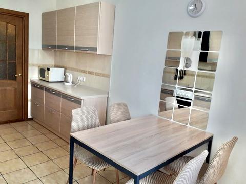 квартира за адресою Воскресенська вул., 12-А