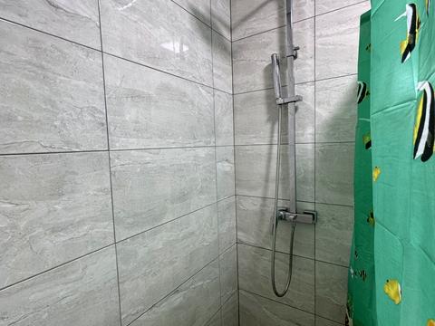 квартира за адресою Профсоюзна вул., 9-А