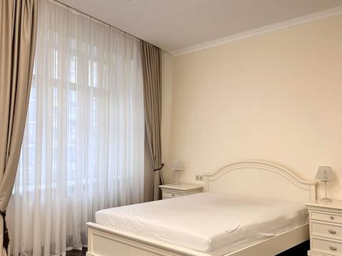 квартира за адресою Євгена Коновальця вул. (Щорса), 36-В